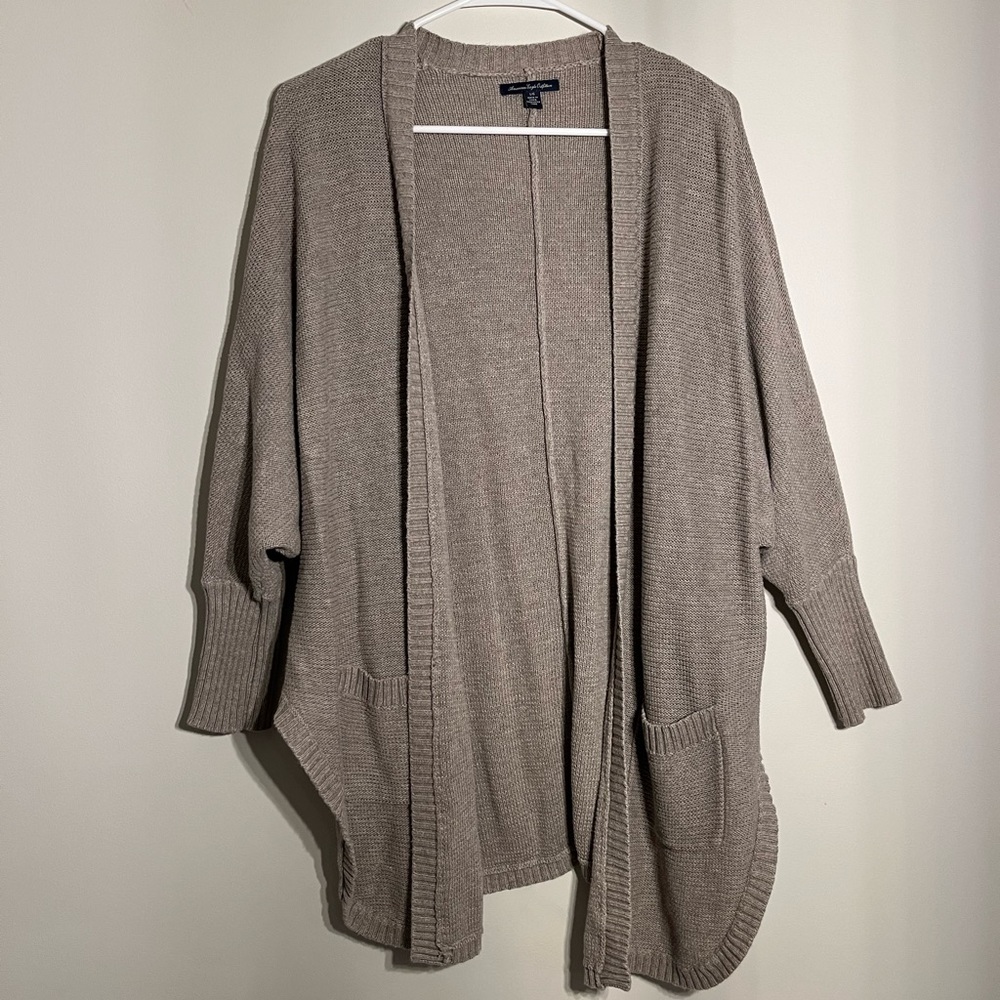 American Eagle Cardigan Size L